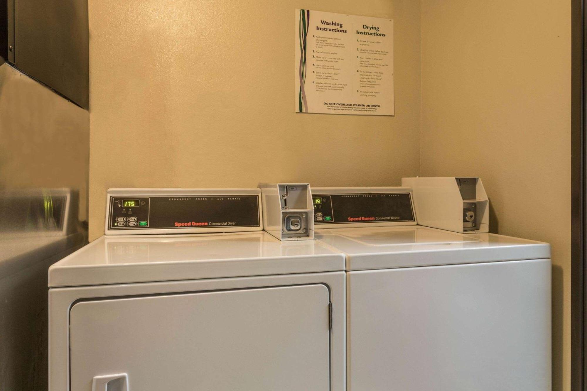 Days Inn & Suites By Wyndham East Flagstaff Luaran gambar